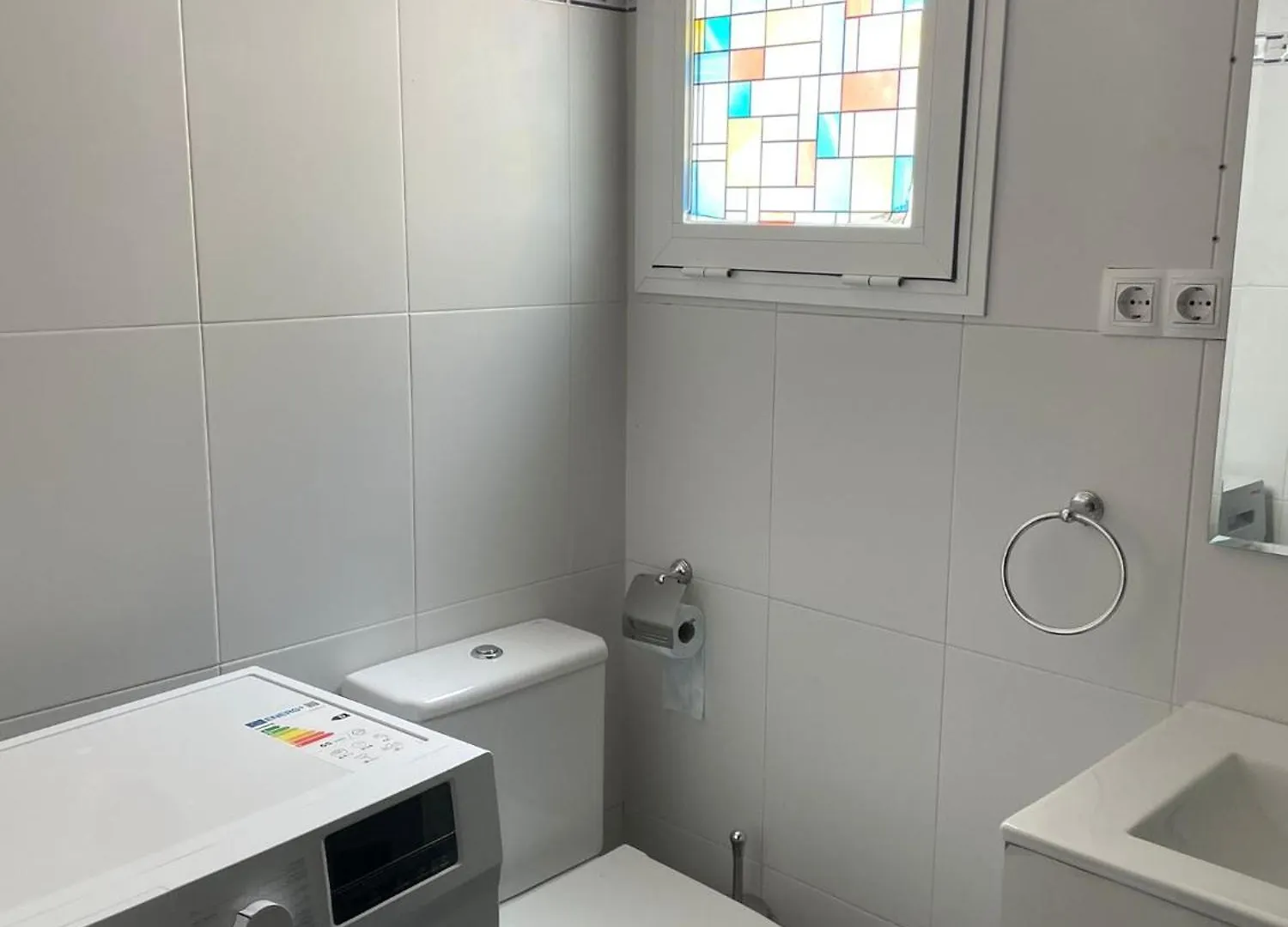 פואנגירולה Lets In The Sun - Apartments Clavel ספרד